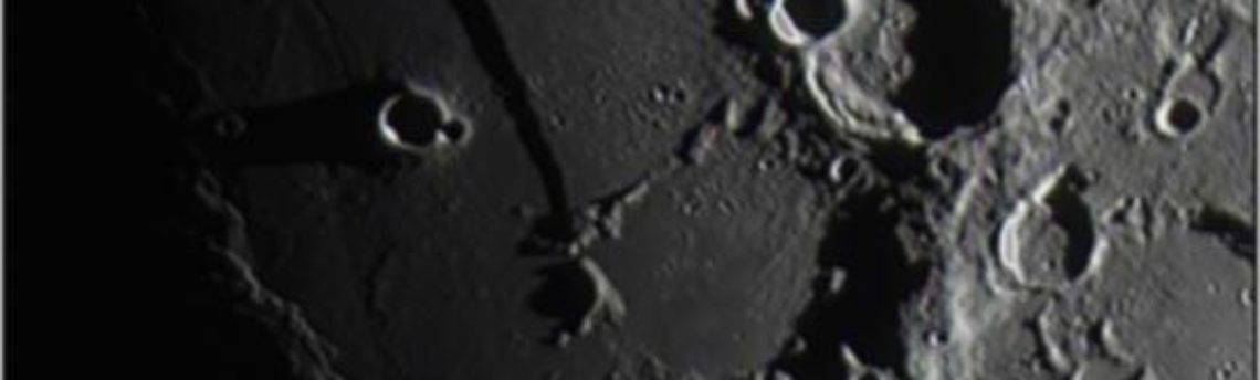luna  Rupes Recta 11-04-11 h 21-23-30h Seeing 7/10