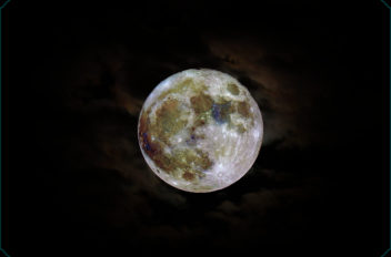 mineral moon